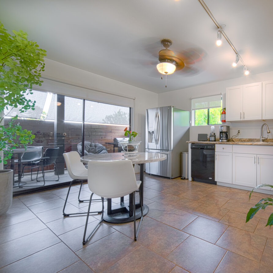 Furnished 1BDR W/PVT Lanai